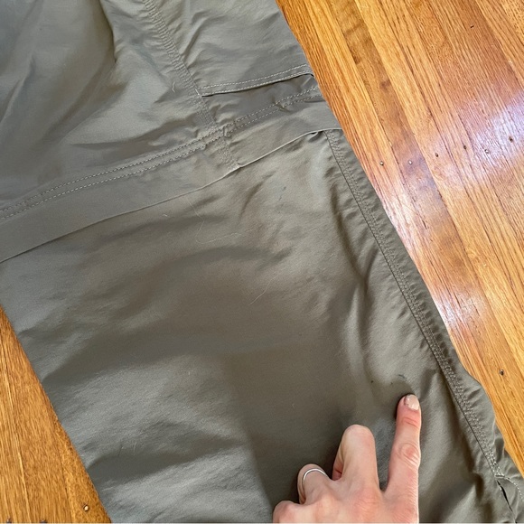 The North Face Convertible Zip-Off Pants - Picture 6 of 7